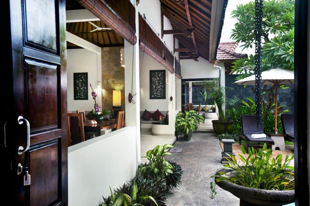 Villa Teman Lovina Exterior foto